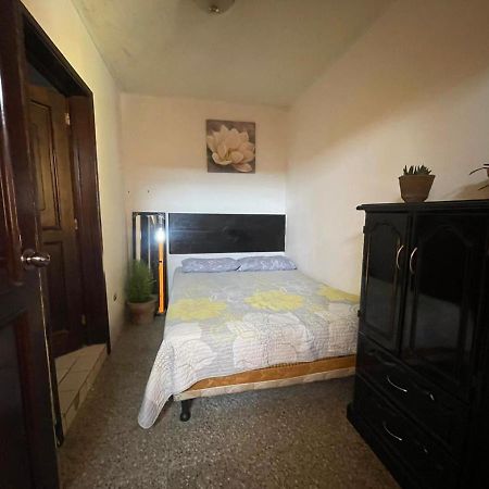 Esperanza Hostel Antigua Екстер'єр фото